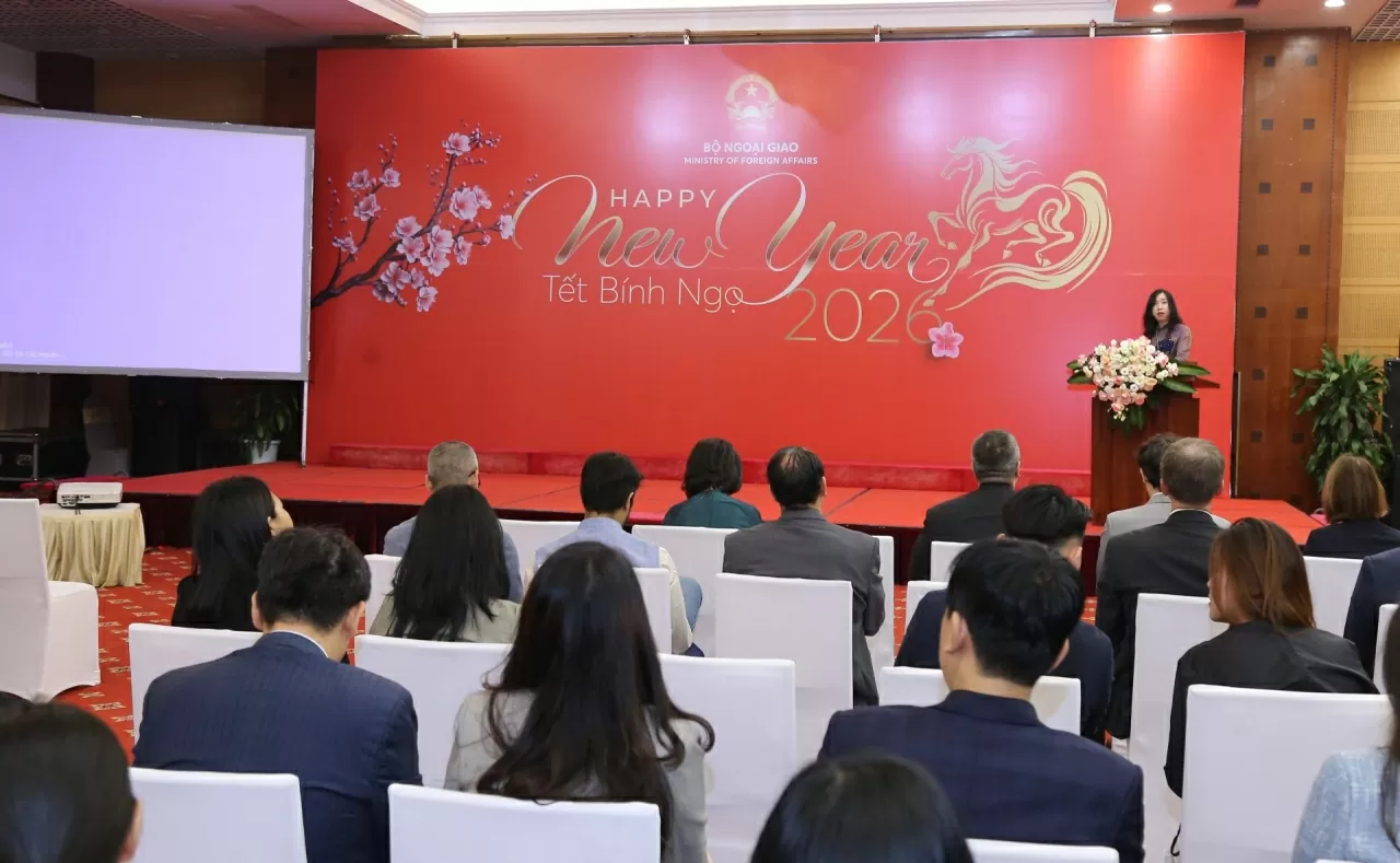 Buổi gặp mặt thường niên của Bộ Ngoại giao với các cơ quan đại diện ngoại giao và các cơ quan thông tấn, báo chí nước ngoài thường trú tại Việt Nam. (Ảnh: Thành Long)