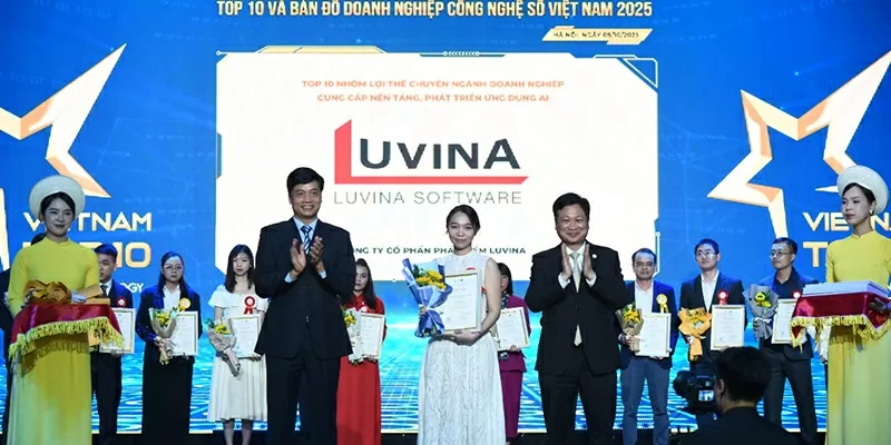 Luvina Software vinh dự đạt giải thưởng Top 10 & Tech map về 3 lĩnh vực quan trọng. Luvina Software vinh dự đạt giải thưởng Top 10 & Tech map về 3 lĩnh vực quan trọng.