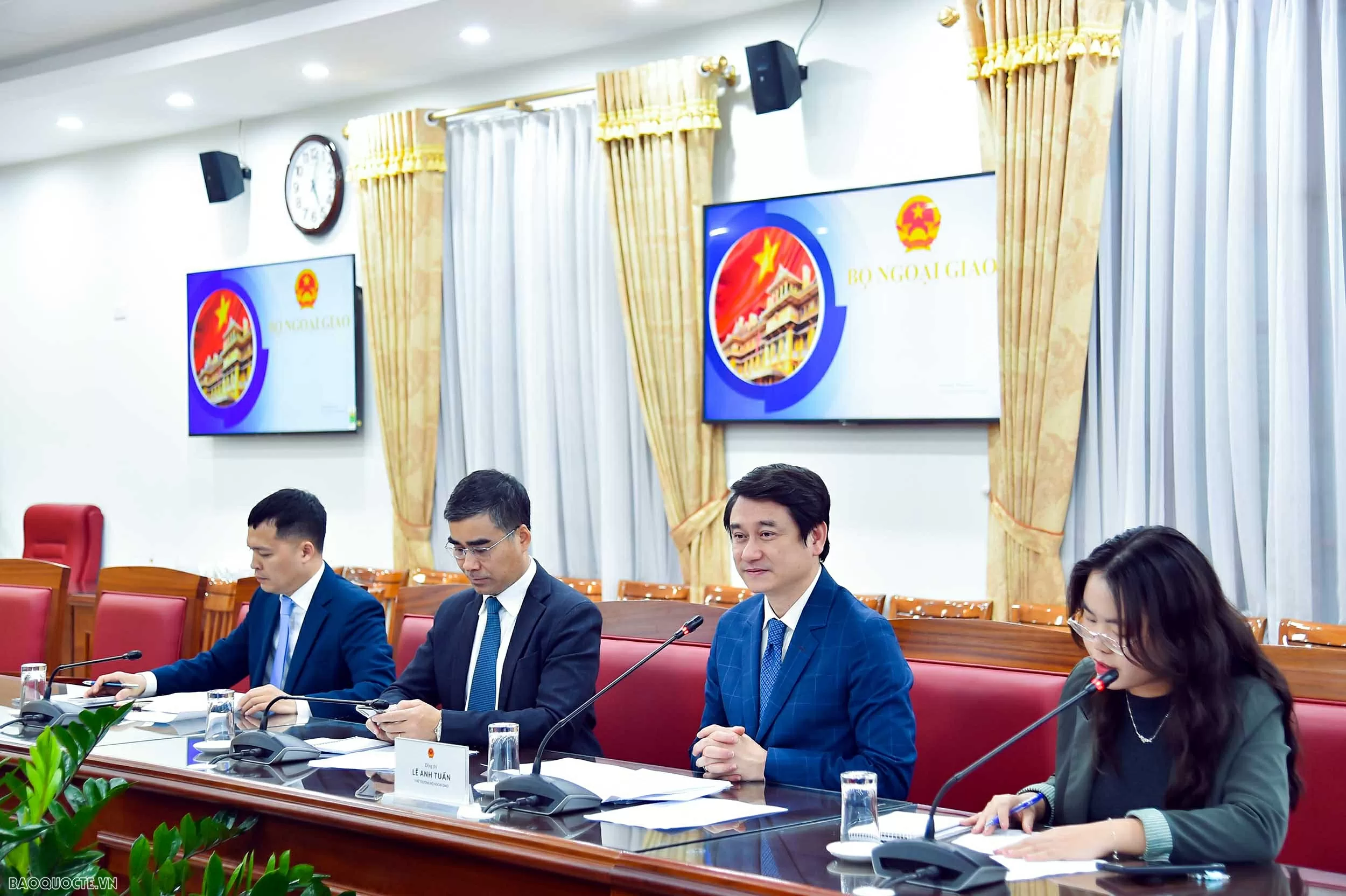 Thứ trưởng Ngoại giao Lê Anh Tuấn tiếp Đại sứ các nước châu Phi không thường trú tại Việt Nam