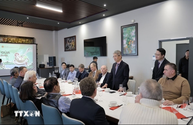 Giới thiệu Phở Việt Nam đến với bạn bè Đức