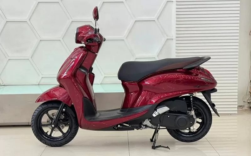 Cập nhật bảng giá xe máy Yamaha Grande mới nhất tháng 12/2025.