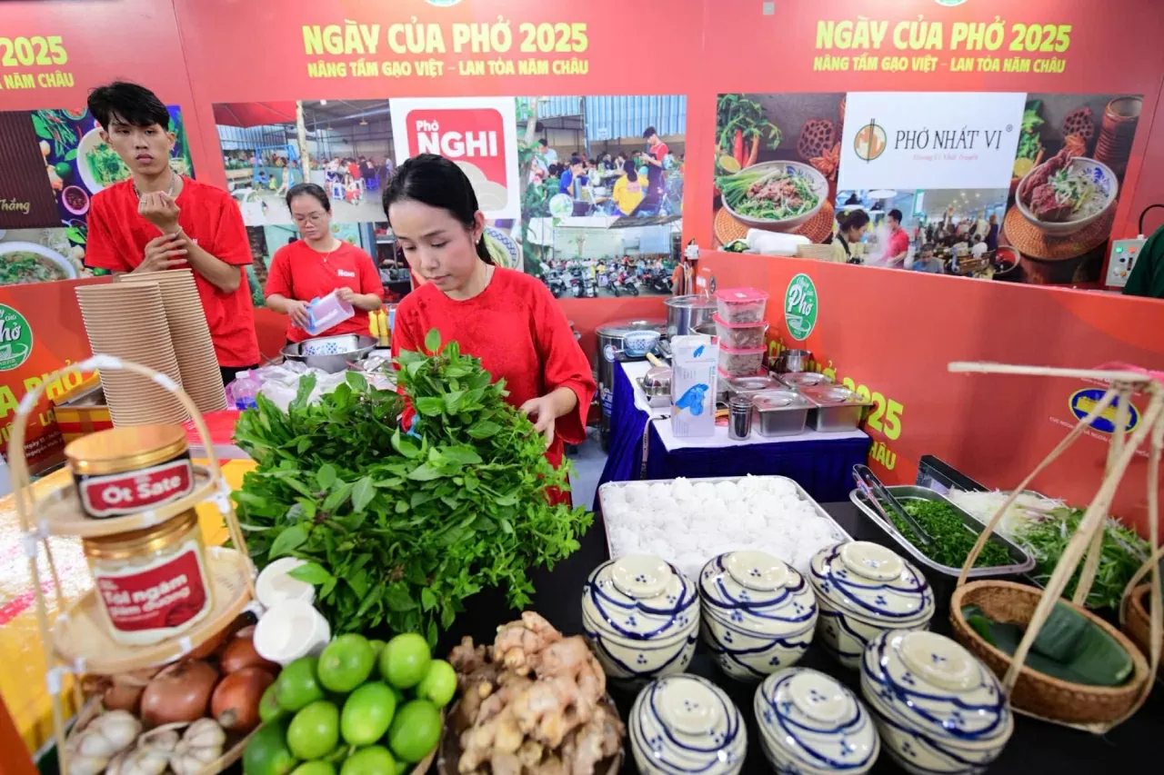 Ngày của Phở 2025: Khi phở Việt kể câu chuyện ra thế giới Ngày của Phở 2025: Câu chuyện gần gũi nâng tầm thương hiệu ẩm thực quốc gia