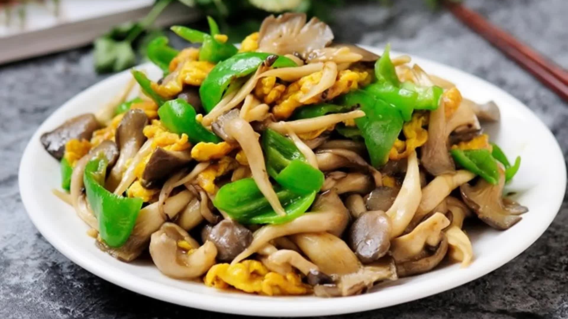 5 loại thức ăn không nên để qua đêm vì dễ bị ngộ độc