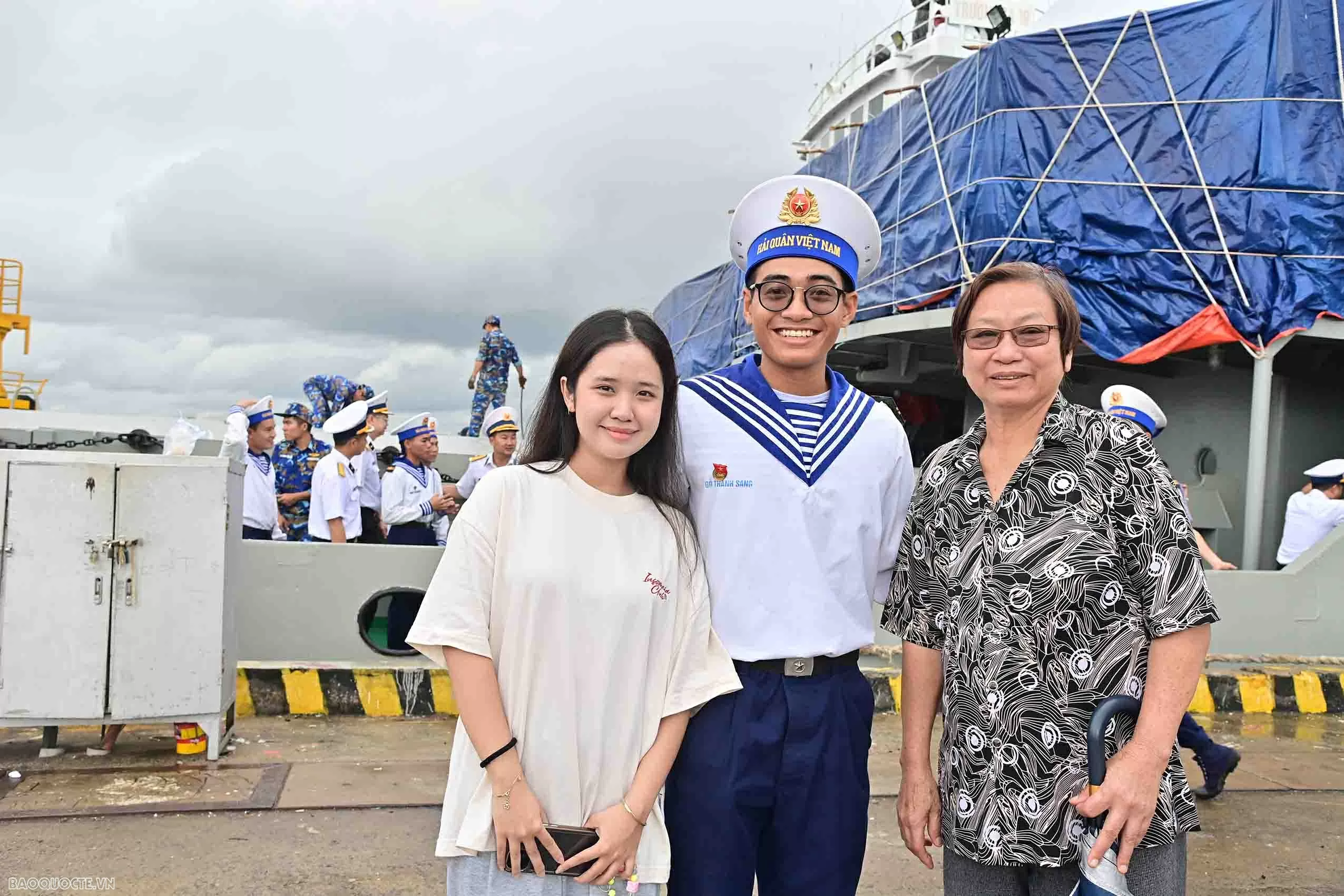 Chuyện những chàng lính trẻ nhà giàn DK1 (Kỳ 1) Chuyện những chàng lính trẻ nhà giàn DK1 (Kỳ 1)