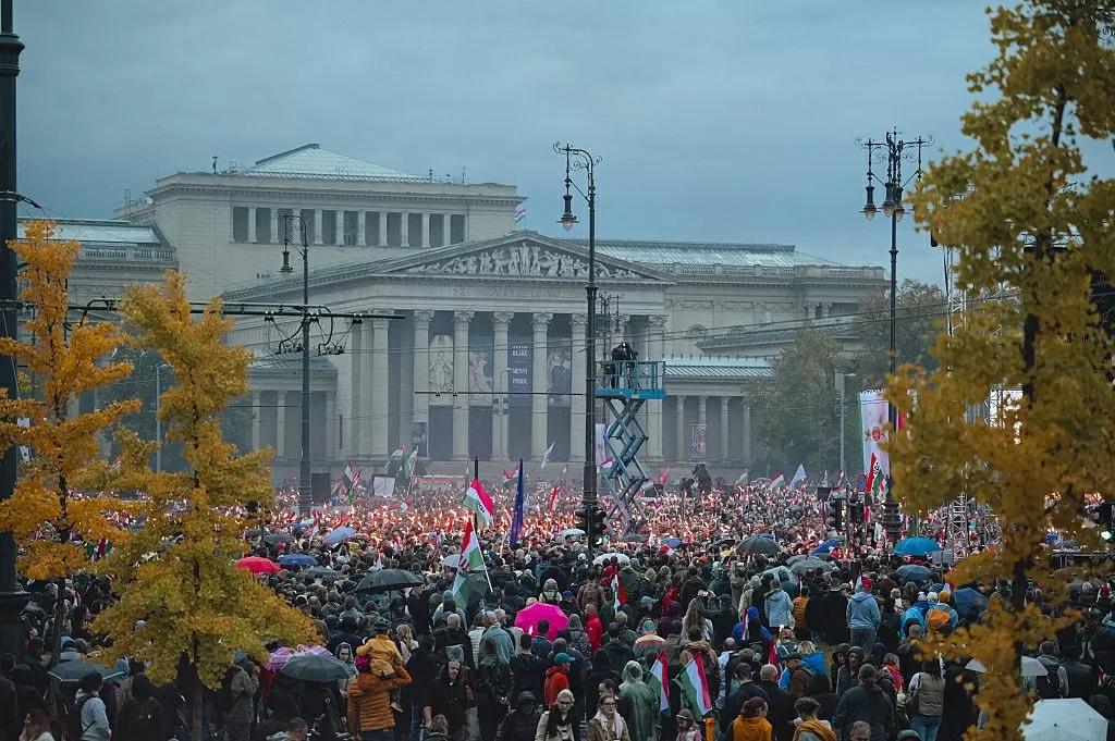 Biểu tình bùng phát ở thủ đô Budapest, đòi thủ tướng từ chức