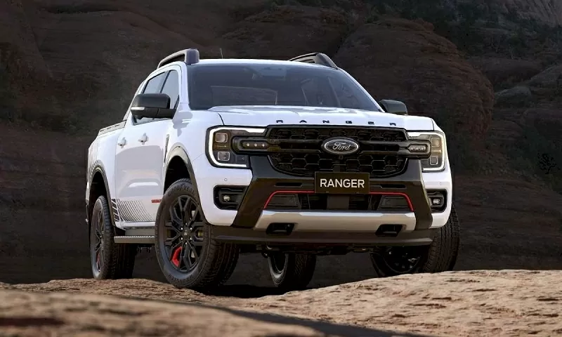 Top 4 xe bán tải bán chạy nhất tháng 11/2025: Ford Ranger tiếp tục lập đỉnh.