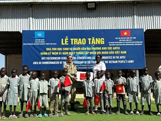 Triệu yêu thương từ sĩ quan công binh Việt Nam