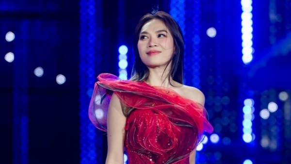 Sắc vóc ca sĩ Mỹ Tâm