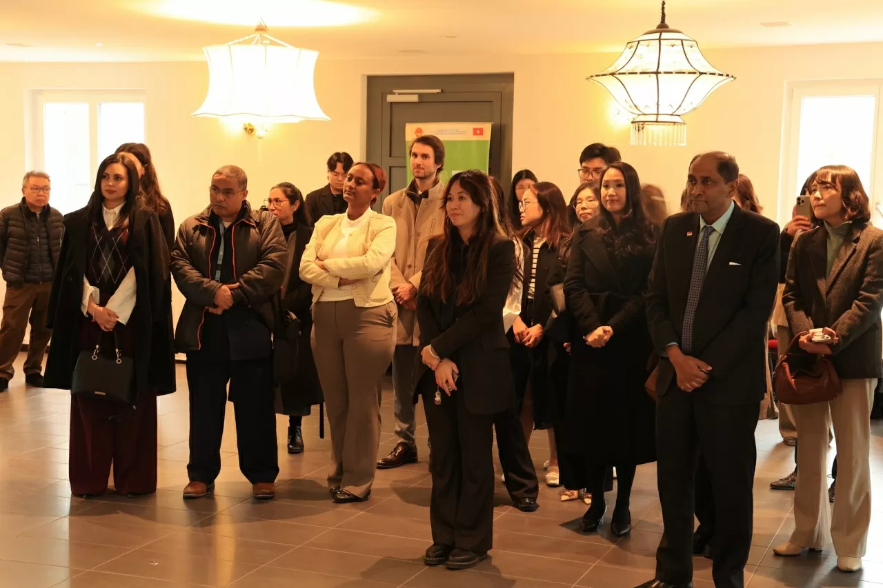 Không khí trang trọng và xúc động tại Tọa đàm tôn vinh Chủ tịch Hồ Chí Minh tại Geneva