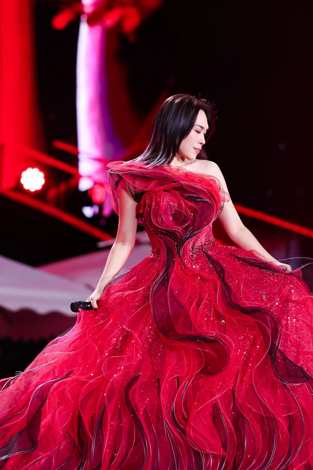 Sắc vóc ca sĩ Mỹ Tâm Sắc vóc ca sĩ Mỹ Tâm