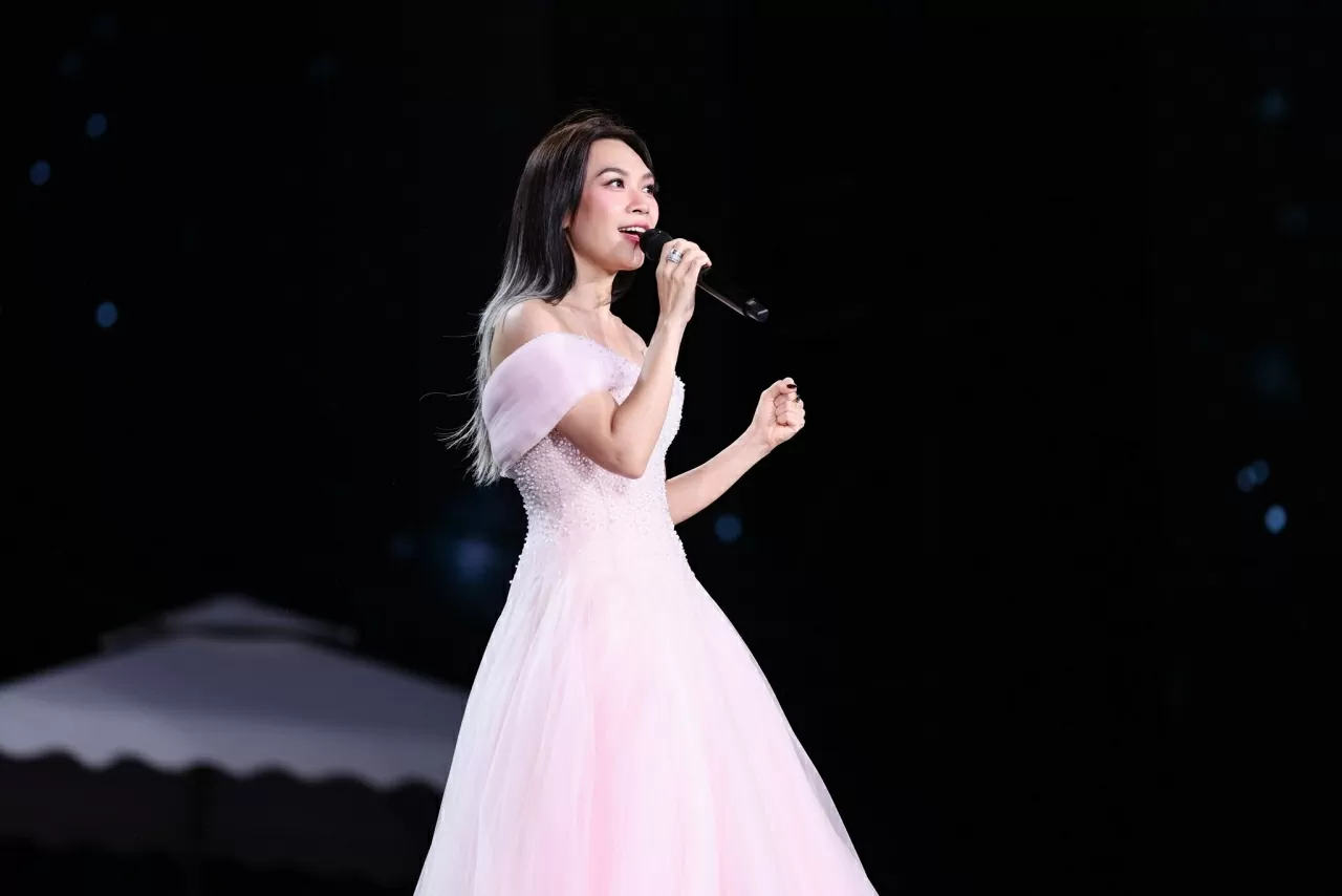 Sắc vóc ca sĩ Mỹ Tâm Sắc vóc ca sĩ Mỹ Tâm