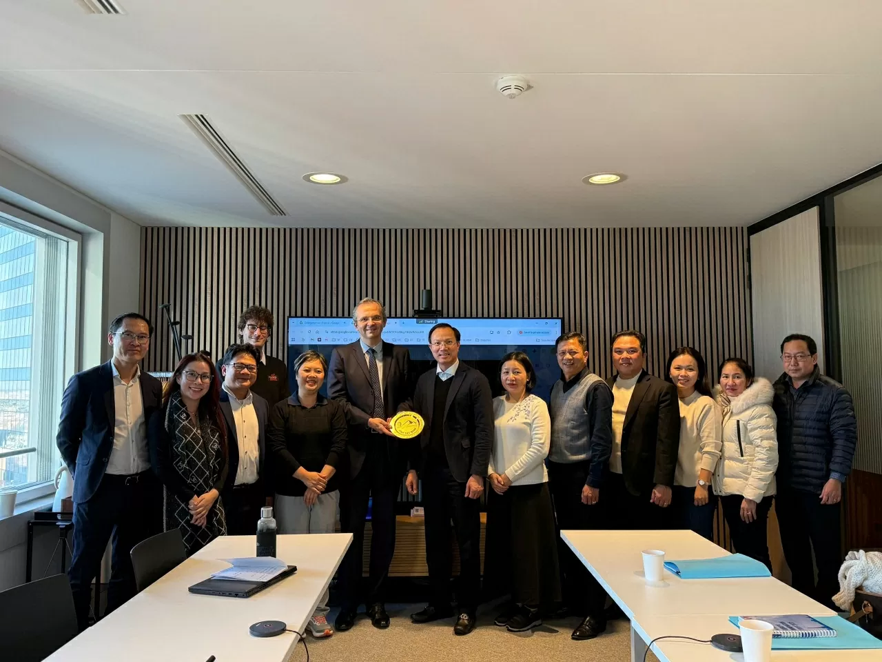 Tỉnh Tây Ninh phối hợp cùng NIC thúc đẩy hệ sinh thái đổi mới sáng tạo tại CH Pháp Tỉnh Tây Ninh phối hợp cùng NIC thúc đẩy hệ sinh thái đổi mới sáng tạo tại CH Pháp