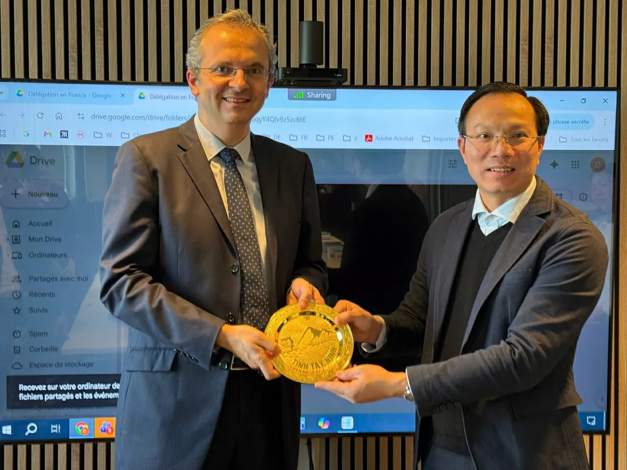 Tỉnh Tây Ninh phối hợp cùng NIC thúc đẩy hệ sinh thái đổi mới sáng tạo tại CH Pháp Tỉnh Tây Ninh phối hợp cùng NIC thúc đẩy hệ sinh thái đổi mới sáng tạo tại CH Pháp