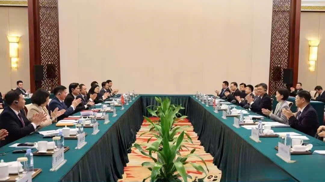 Bí thư Tỉnh ủy Lạng Sơn thăm và làm việc tại Khu tự trị dân tộc Choang Quảng Tây (Trung Quốc)