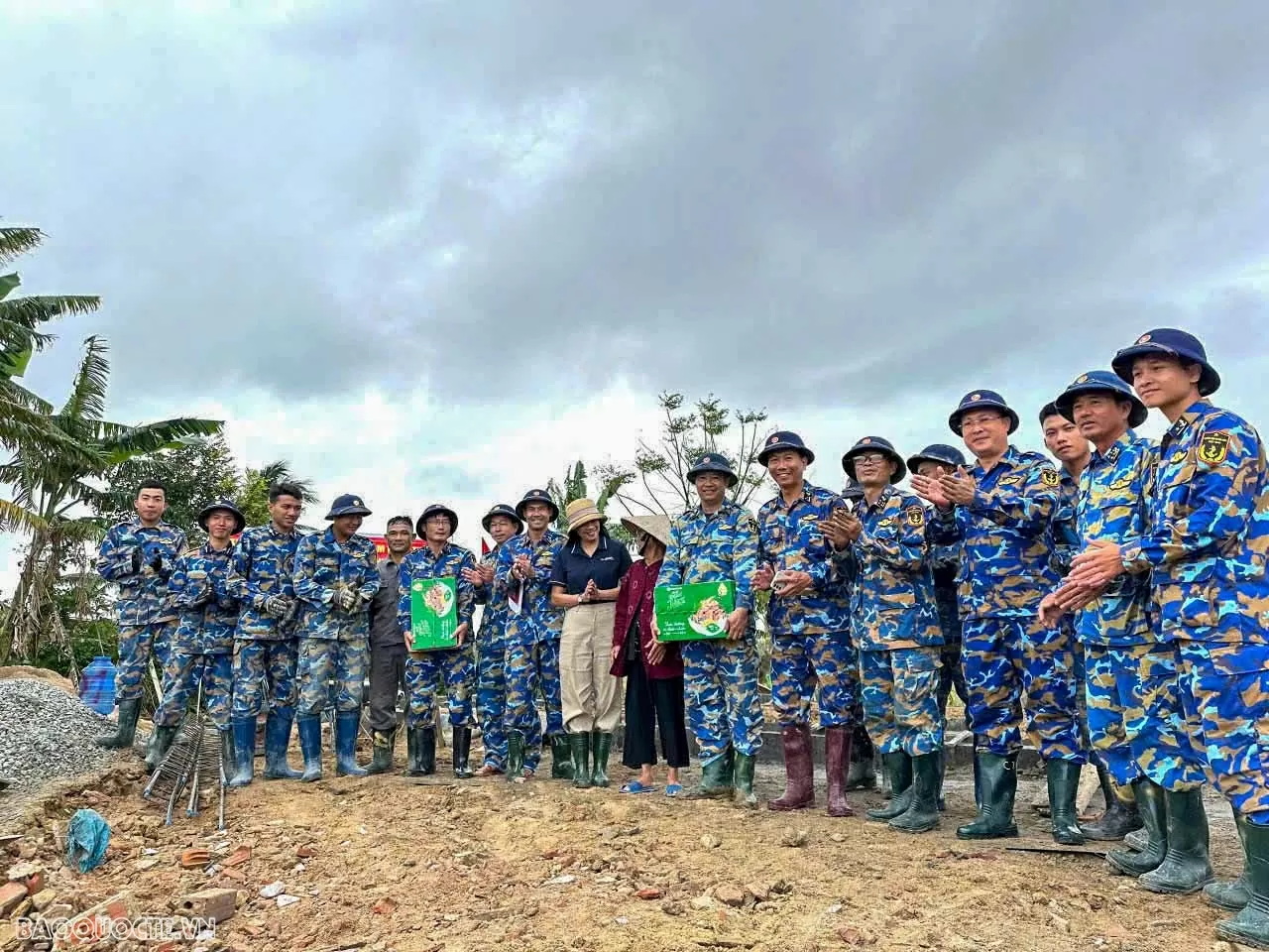 Chiến dịch Quang Trung: Dấu ấn của Vùng 4 Hải quân sau mưa lũ Chiến dịch Quang Trung: Dấu ấn của Vùng 4 Hải quân sau mưa lũ