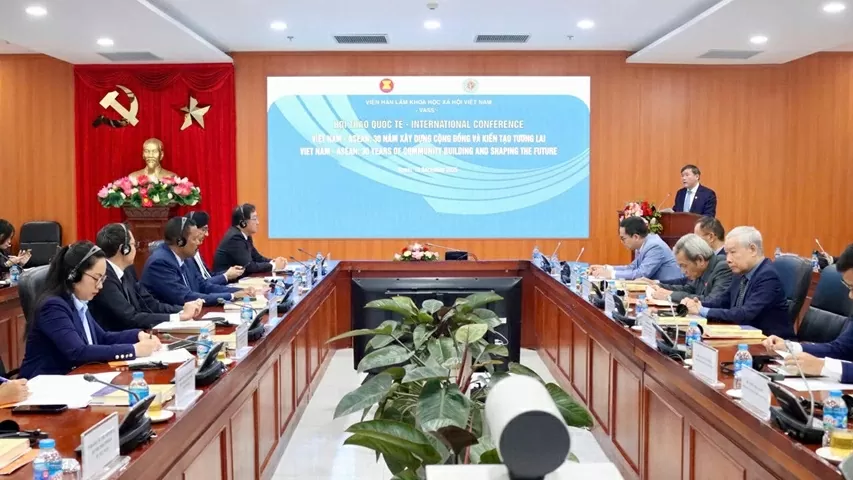 Việt Nam – ASEAN: 30 năm xây dựng cộng đồng và kiến tạo tương lai Việt Nam – ASEAN: 30 năm xây dựng cộng đồng và kiến tạo tương lai