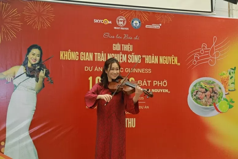Nghệ sĩ viola quốc tế Nguyệt Thu mang tiếng đàn lan tỏa yêu thương