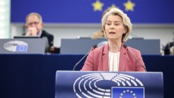 Chủ tịch Ủy ban châu Âu cảnh báo 'nền hòa bình đã không còn', hối thúc EU tài trợ cho Ukraine để 'tự bảo vệ mình'