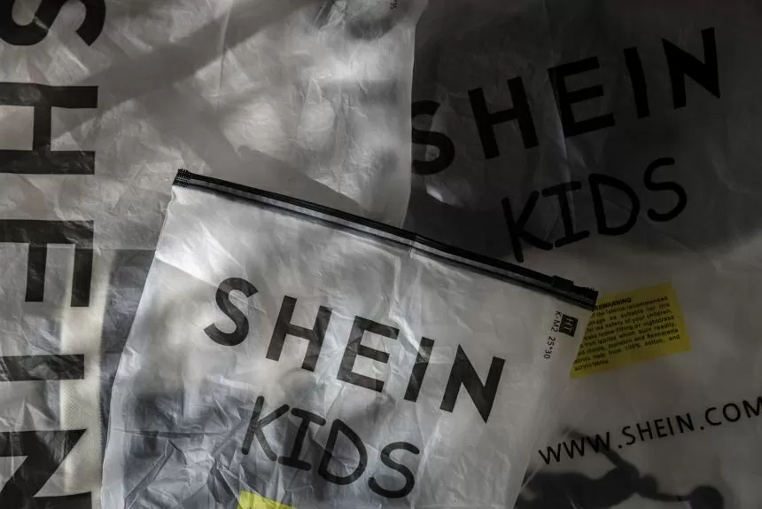 Mỹ thu về 1 tỷ USD tiền thuế sau khi đóng “kẽ hở” de minimis