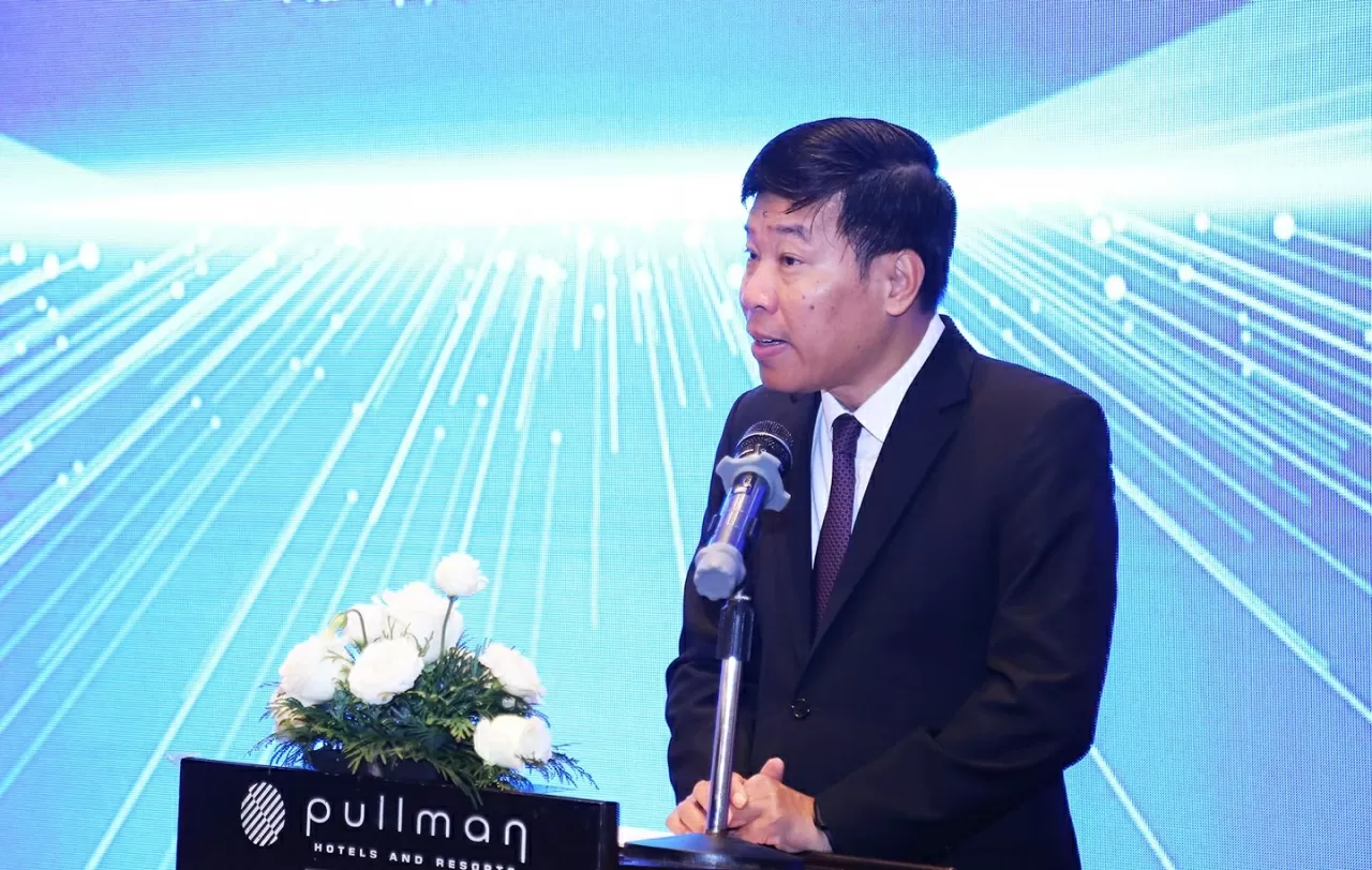 Thứ trưởng Nguyễn Mạnh Cường phát biểu khai mạc. (Ảnh: Thành Long)