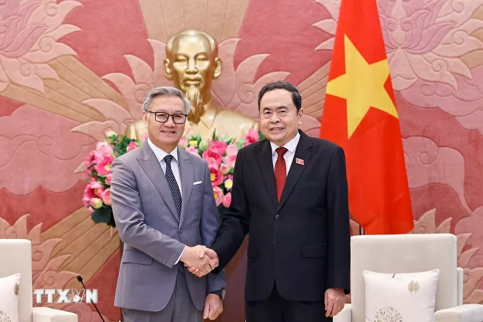 Chủ tịch Quốc hội Trần Thanh Mẫn tiếp Bộ trưởng Ngoại giao Lào Chủ tịch Quốc hội Trần Thanh Mẫn tiếp Bộ trưởng Ngoại giao Lào