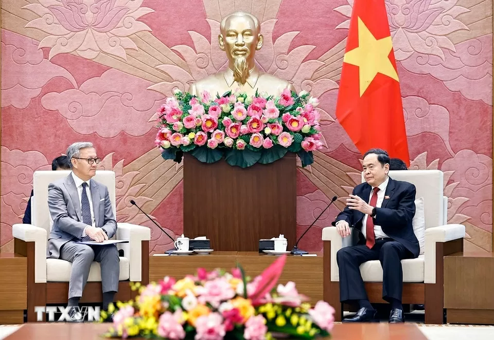 Chủ tịch Quốc hội Trần Thanh Mẫn tiếp Bộ trưởng Ngoại giao Lào