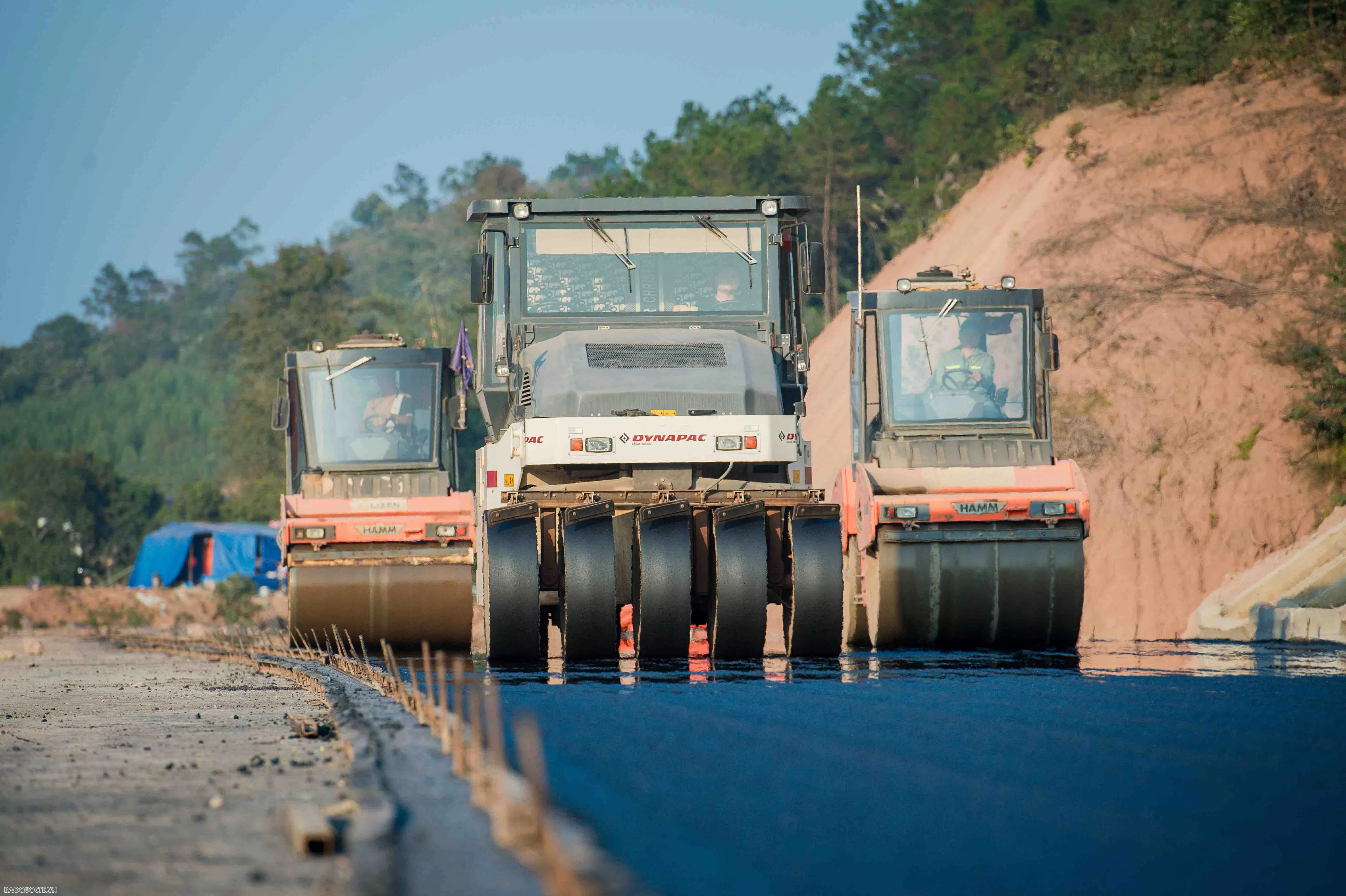 Công trường cao tốc Hữu Nghị-Chi Lăng cận ngày thông tuyến nnn