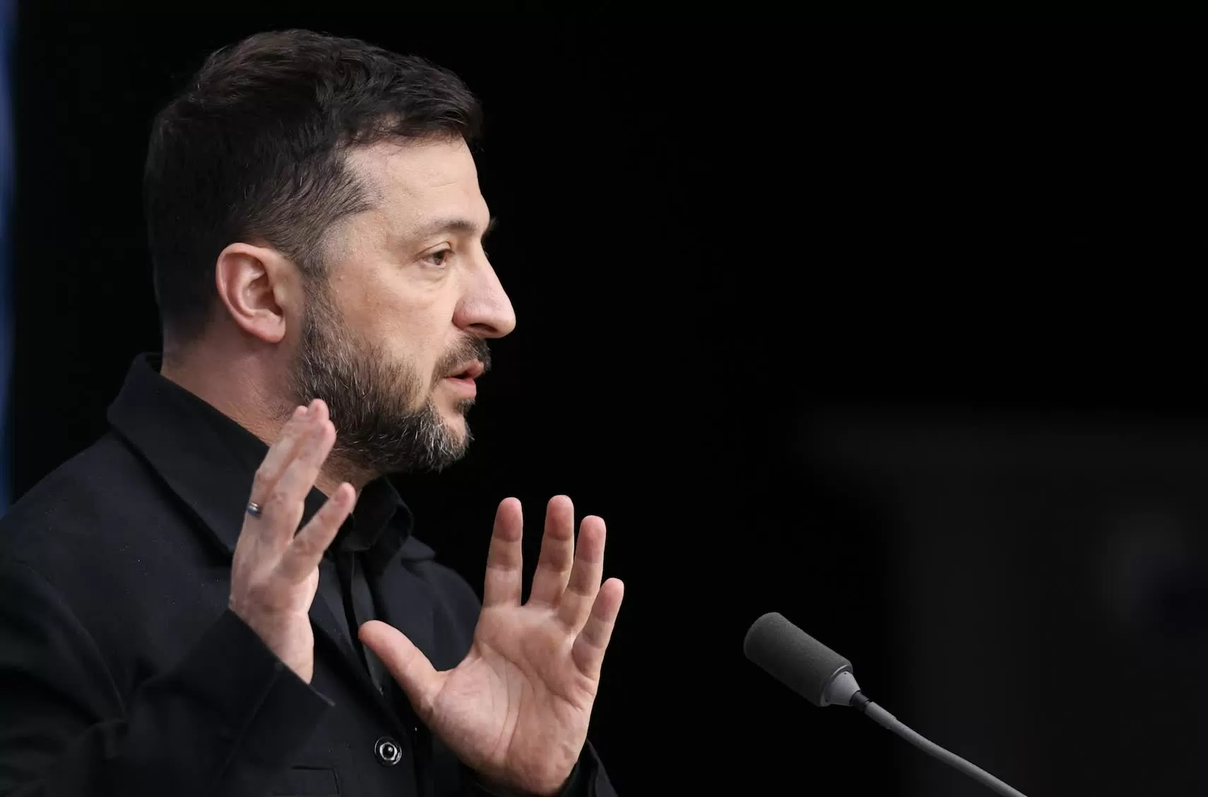 Tình hình Ukraine: Tổng thống Zelensky thừa nhận nguy cơ lớn, cử quan chức ngoại giao đến Trung Quốc bàn chuyện Tình hình Ukraine: Tổng thống Zelensky thừa nhận nguy cơ lớn, cử quan chức ngoại giao đến Trung Quốc bàn chuyện