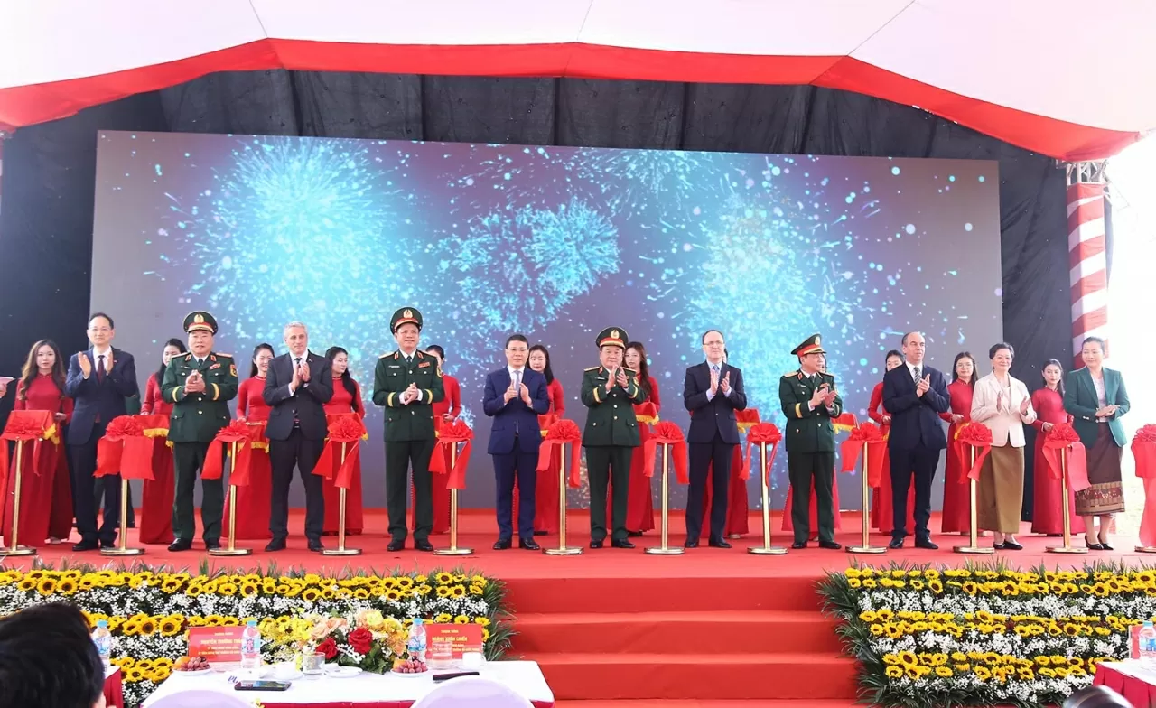 Khánh thành Khu biểu tượng tình đoàn kết, hữu nghị quốc tế tại Bảo tàng Lịch sử quân sự Việt Nam