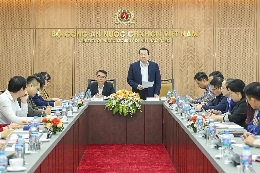 Định hình tiêu chuẩn quyền con người mới tại Liên hợp quốc và hàm ý chính sách cho Việt Nam Định hình tiêu chuẩn quyền con người mới tại Liên hợp quốc và hàm ý chính sách cho Việt Nam