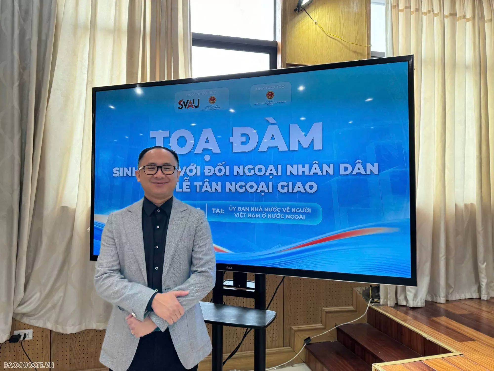 Phát huy vai trò đại sứ nhân dân của sinh viên Việt Nam trong bối cảnh hội nhập quốc tế
