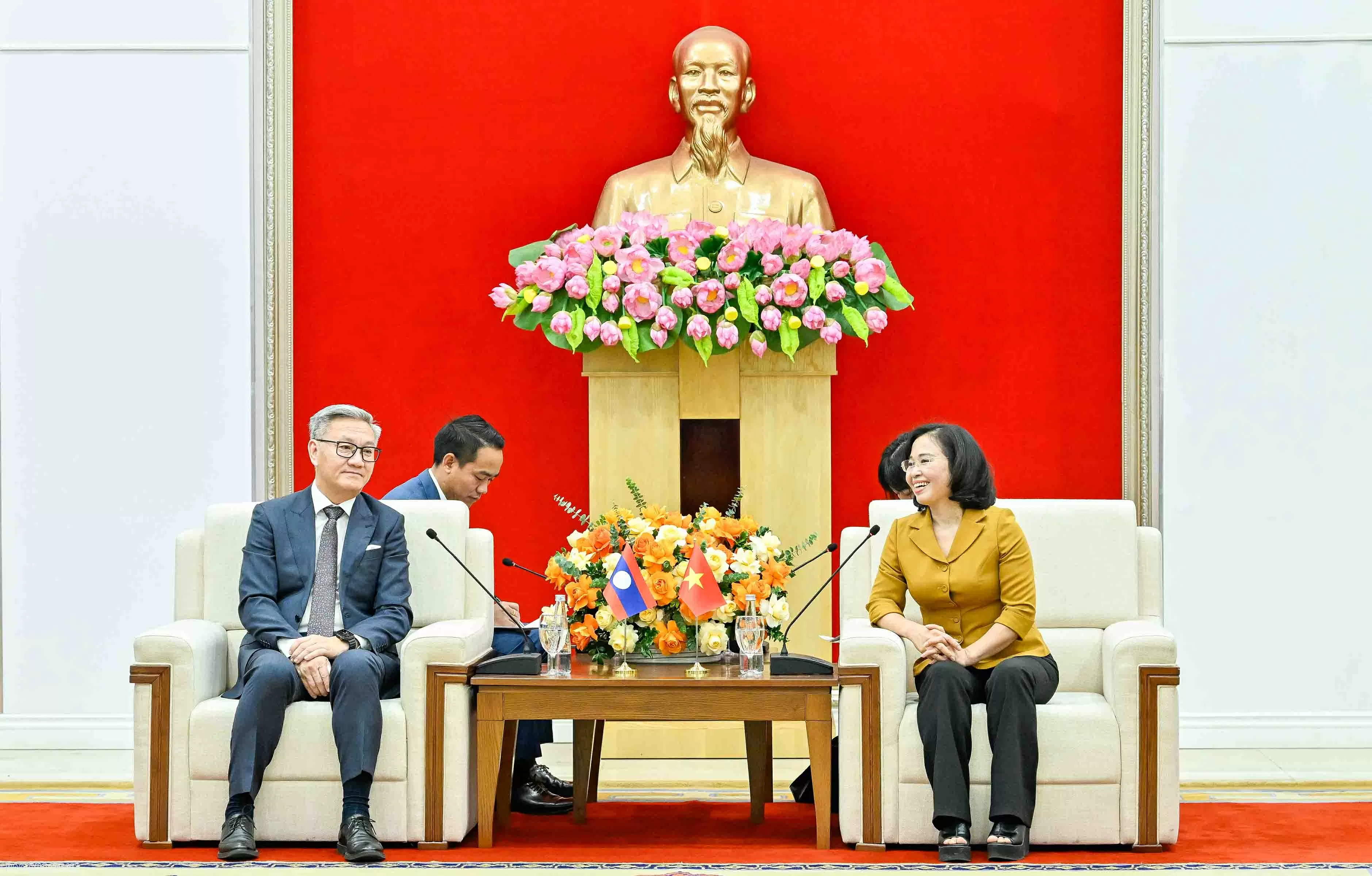 Thúc đẩy hợp tác địa phương hai nước Việt Nam-Lào Thúc đẩy hợp tác địa phương hai nước Việt Nam-Lào