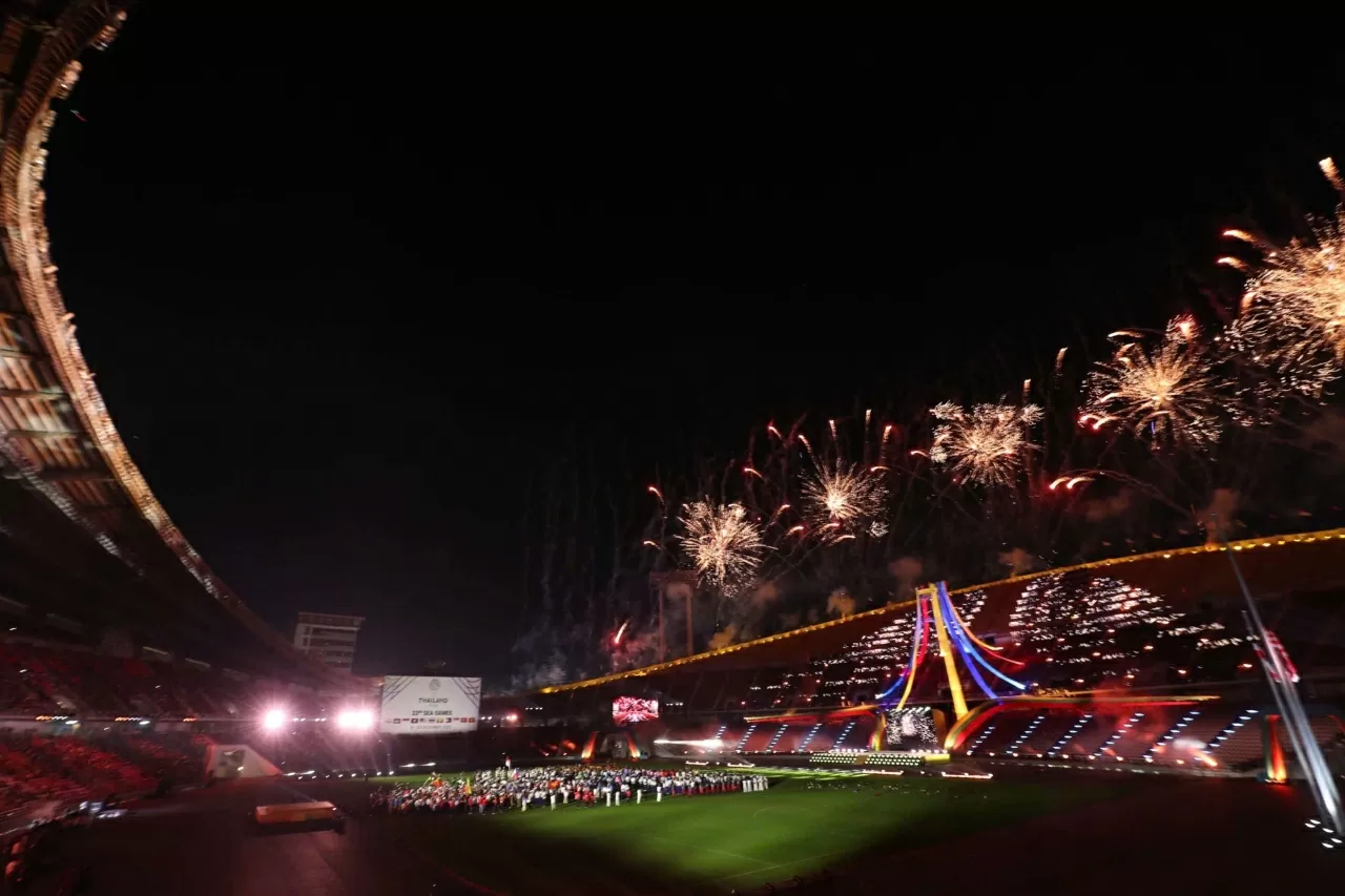 Lễ bế mạc SEA Games 33 kết thúc với màn pháo hoa rực rỡ. (Nguồn: Dân trí) Lễ bế mạc SEA Games 33 kết thúc với màn pháo hoa rực rỡ. (Nguồn: Dân trí)
