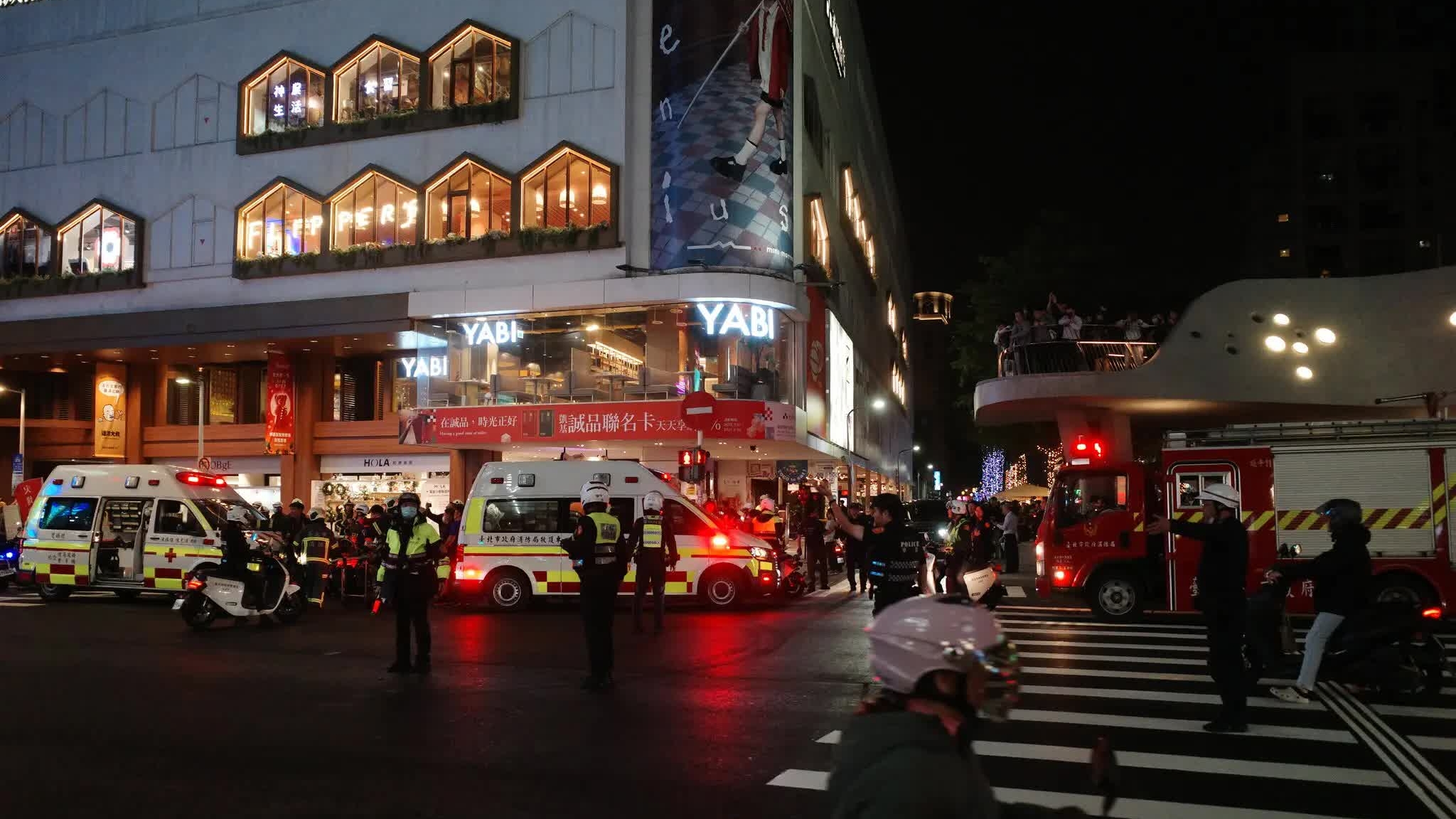 Xác định số thương vong trong vụ tấn công bằng dao và lựu đạn khói ở tàu điện ngầm tại Đài Loan (Trung Quốc)