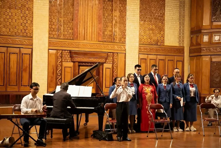 Hòa nhạc nguyện cầu hòa bình, hữu nghị và những lời chúc an lành