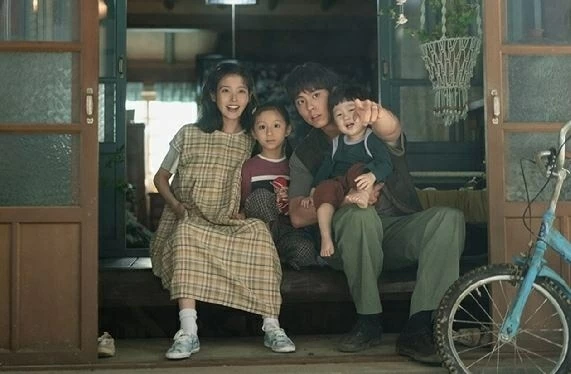 Khách nước ngoài đến Jeju tăng mạnh nhờ một bộ phim Hàn Quốc ăn khách trên Netflix Khách nước ngoài đến Jeju tăng mạnh nhờ một bộ phim Hàn Quốc ăn khách trên Netflix