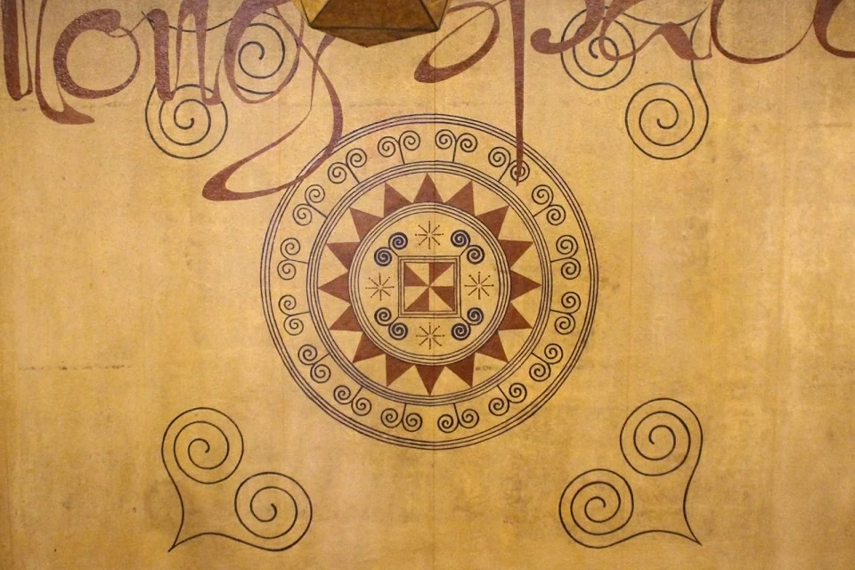 Họa tiết 'truyền kỳ' của người H'Mông