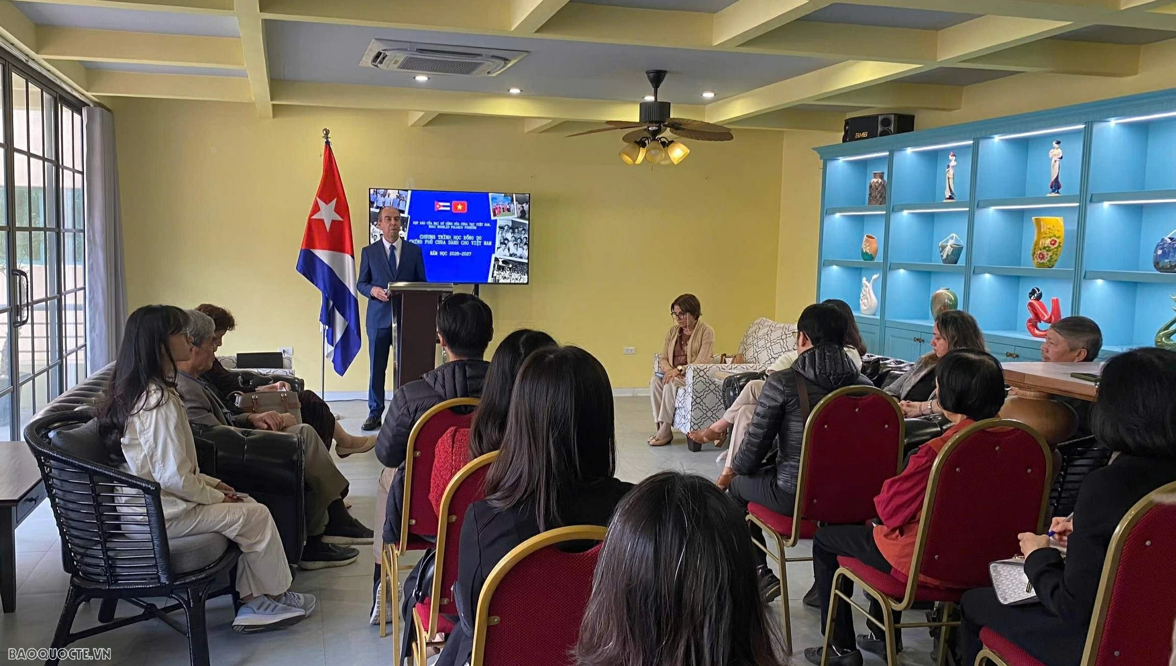 Cuba trao tặng 15 suất học bổng cho sinh viên Việt Nam