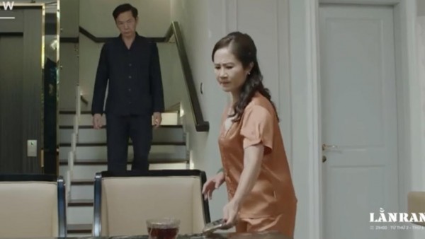 Lằn ranh tập 36: Ông Sách giả ốm để bảo vệ bồ nhí