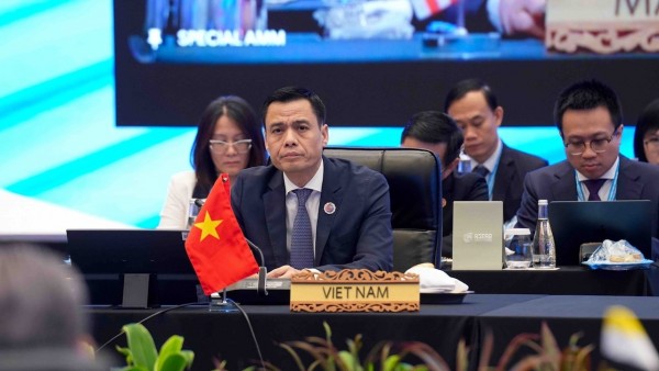 Vietnam expresses stance at Special ASEAN Foreign Ministers' Meeting on Cambodia-Thailand situation