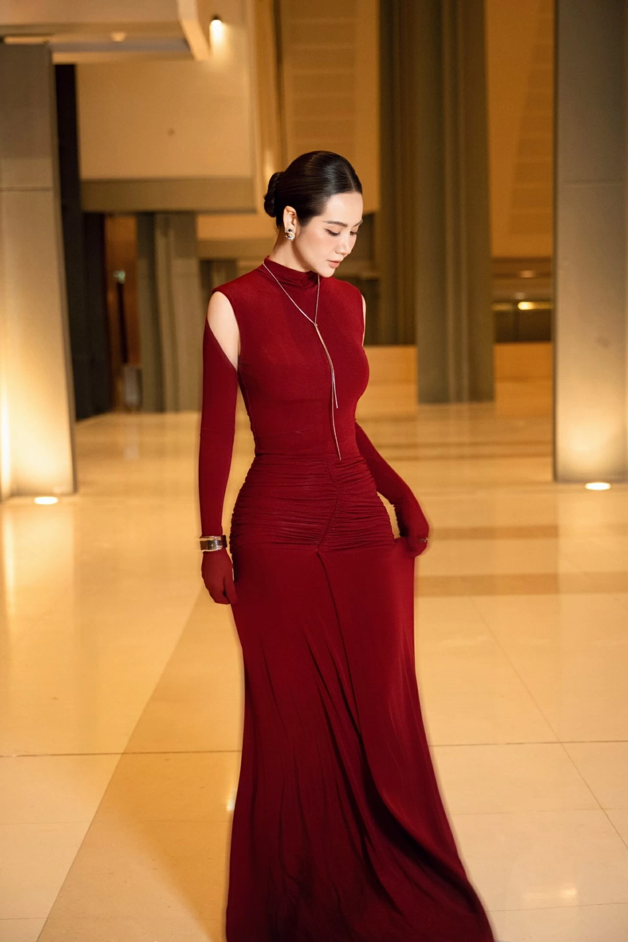 Nhan sắc Phan Minh Huyền Nhan sắc Phan Minh Huyền