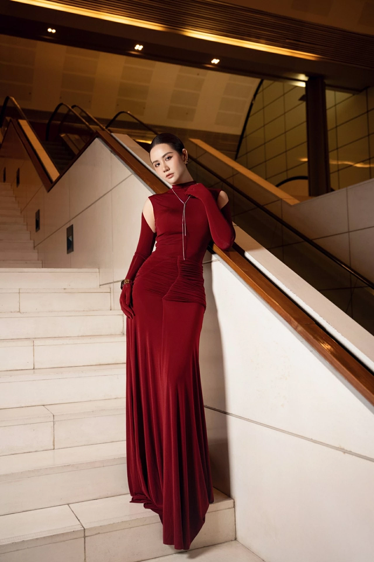 Nhan sắc Phan Minh Huyền