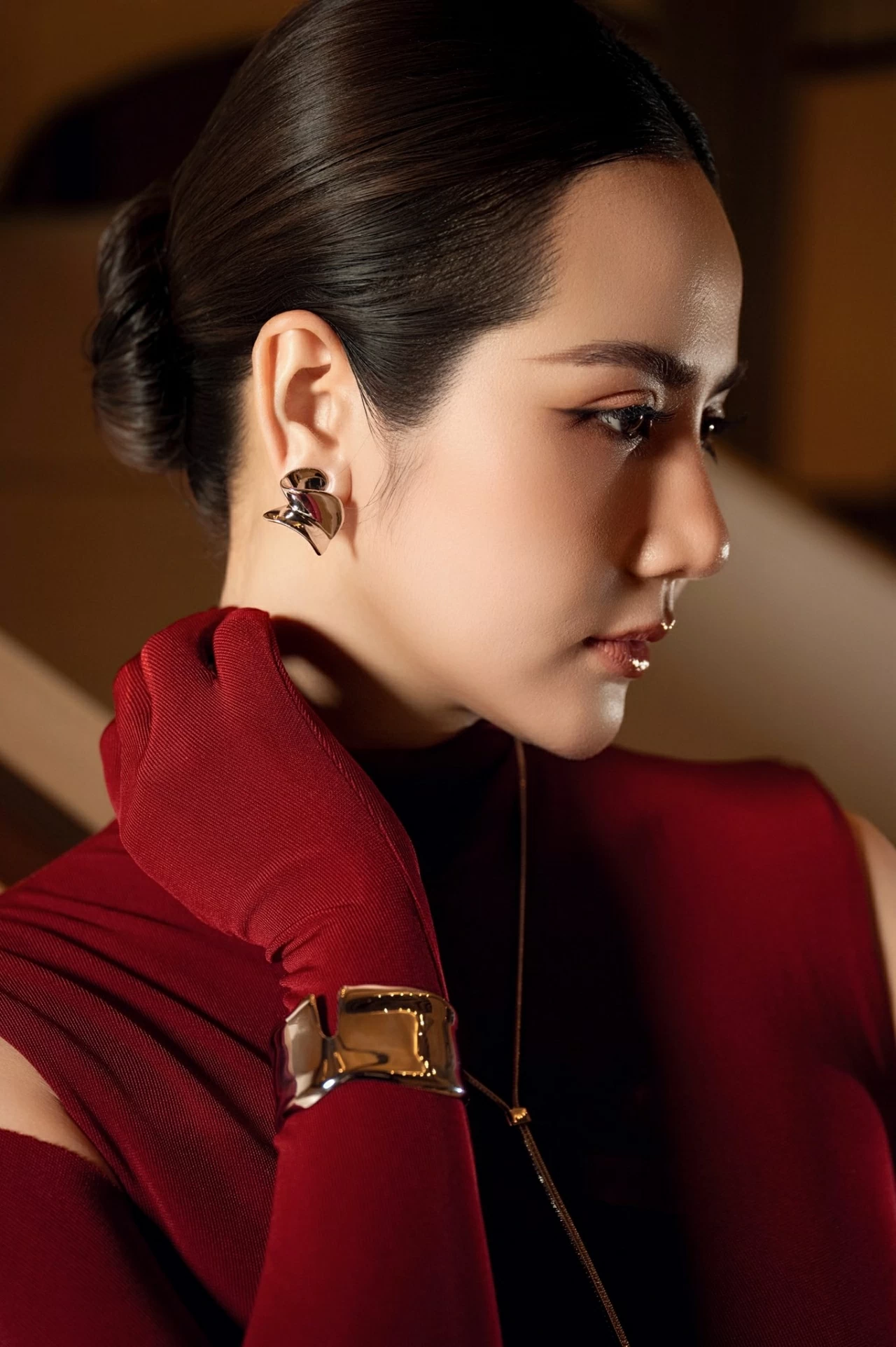 Nhan sắc Phan Minh Huyền