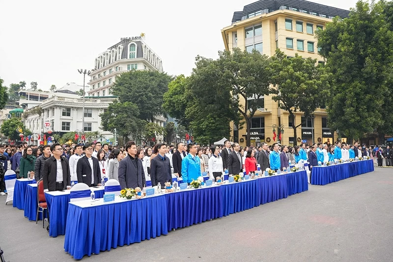 AstraZeneca đồng hành cùng Việt Nam hướng tới nền y tế bền vững, công bằng AstraZeneca đồng hành cùng Việt Nam hướng tới nền y tế bền vững, công bằng