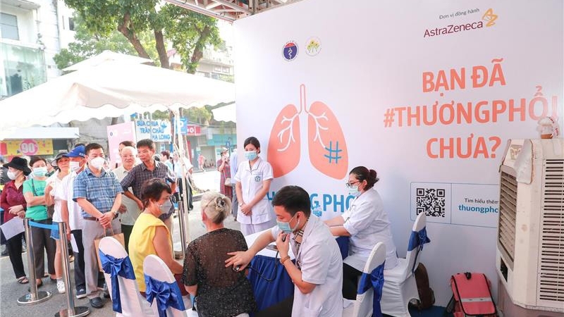AstraZeneca đồng hành cùng Việt Nam hướng tới nền y tế bền vững, công bằng