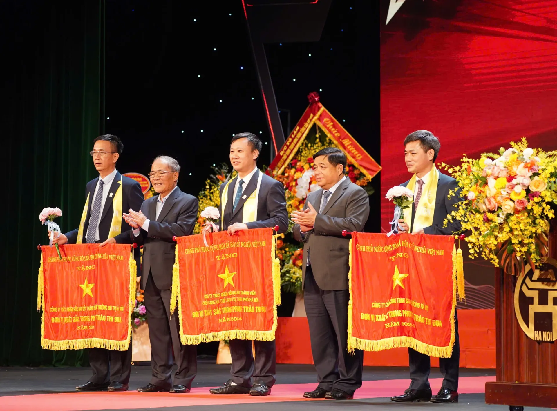 Tôn vinh hơn 100 doanh nhân, doanh nghiệp Thăng Long tiêu biểu 2025