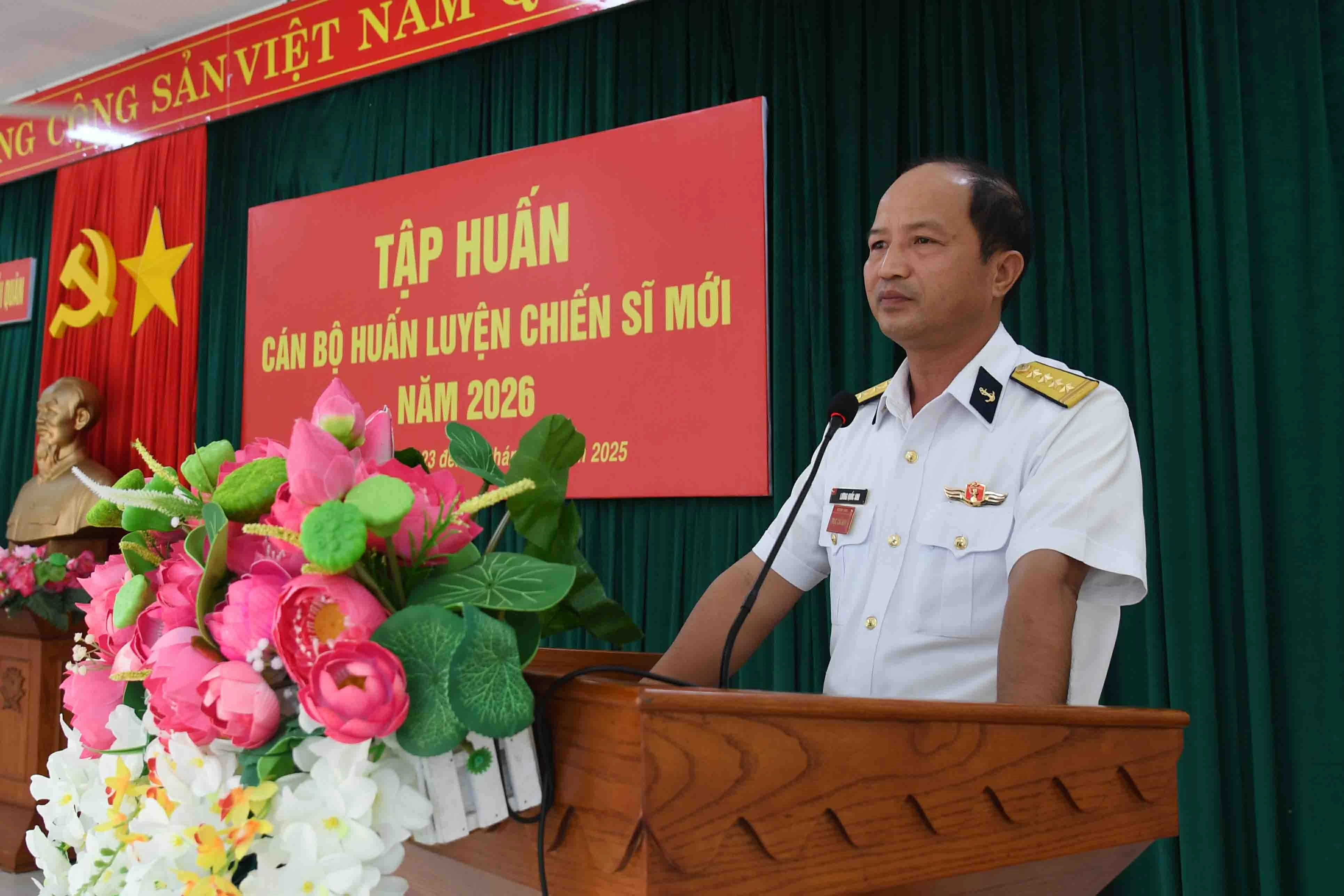 Vùng 5 Hải quân khai mạc tập huấn cán bộ huấn luyện chiến sĩ mới năm 2026
