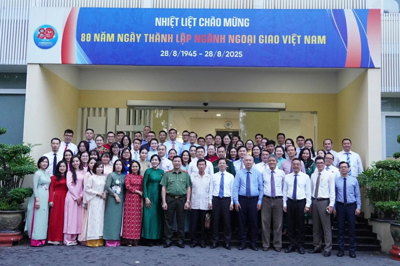 Sở Ngoại vụ Thành phố Hồ Chí Minh đổi mới tư duy, vững bước hội nhập Sở Ngoại vụ Thành phố Hồ Chí Minh đổi mới tư duy, vững bước hội nhập
