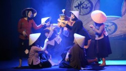 'Nghêu Sò Ốc Hến': Câu chuyện dân gian bước vào hiện tại qua ngôn ngữ múa rối cạn