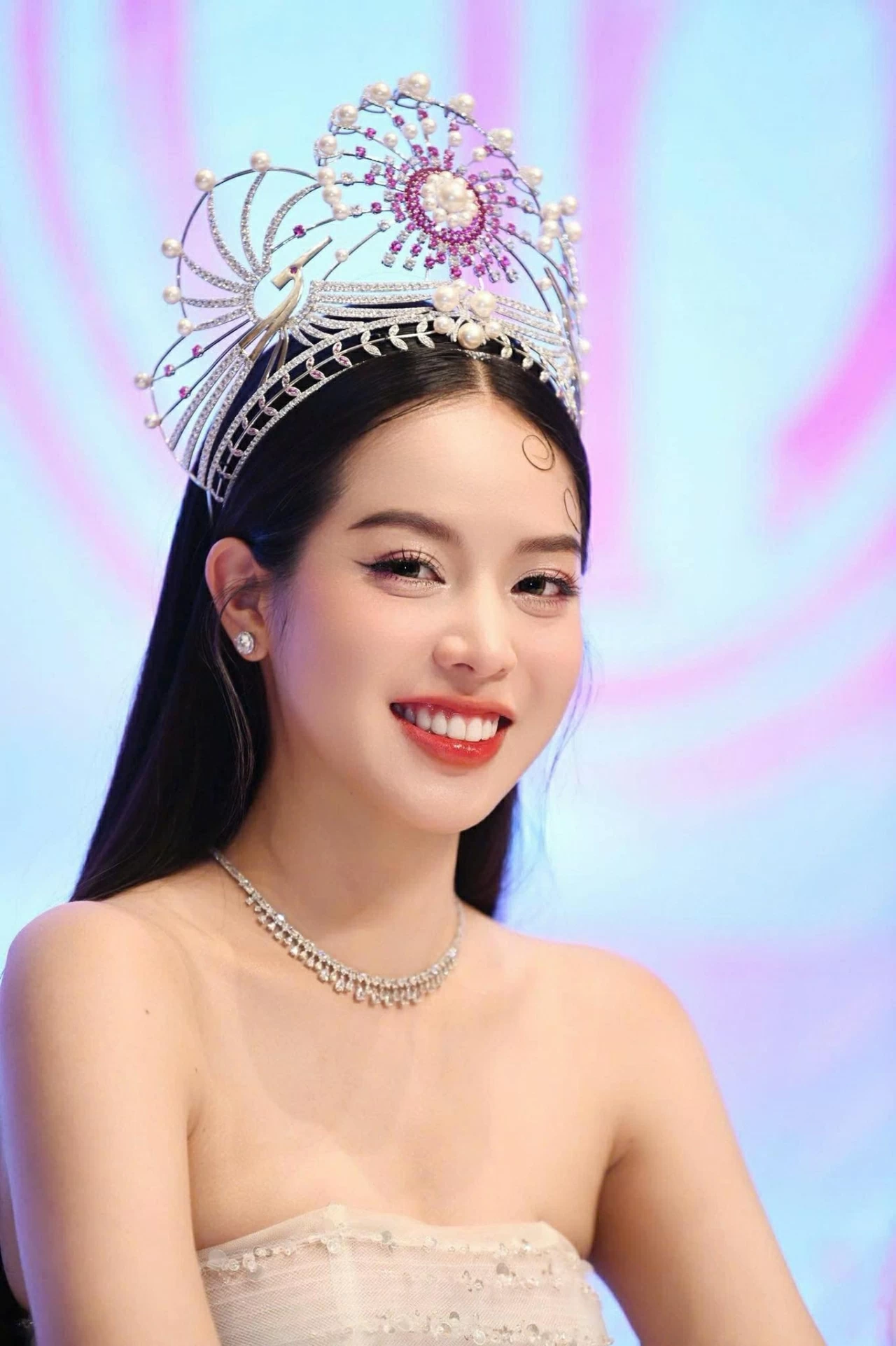 Hoa hậu Thanh Thủy và nhiệm kỳ đầy cảm xúc Hoa hậu Thanh Thủy và nhiệm kỳ đầy cảm xúc